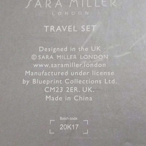 NWT! SARAH MILLER Travel Set - Picture 5 of 10